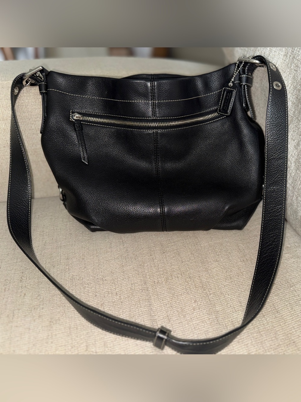 Coach Women's Black Leather Shoulder Bag